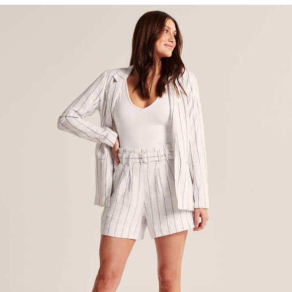 Abercrombie and Fitch Linen Blazer - Picture 3 of 4